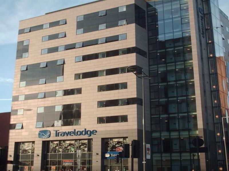 Travelodge Liverpool Central The Strand Exteriör bild