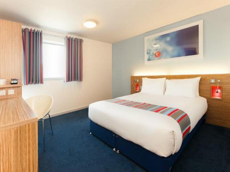 Travelodge Liverpool Central The Strand Exteriör bild