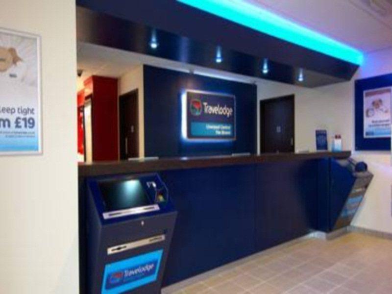 Travelodge Liverpool Central The Strand Exteriör bild